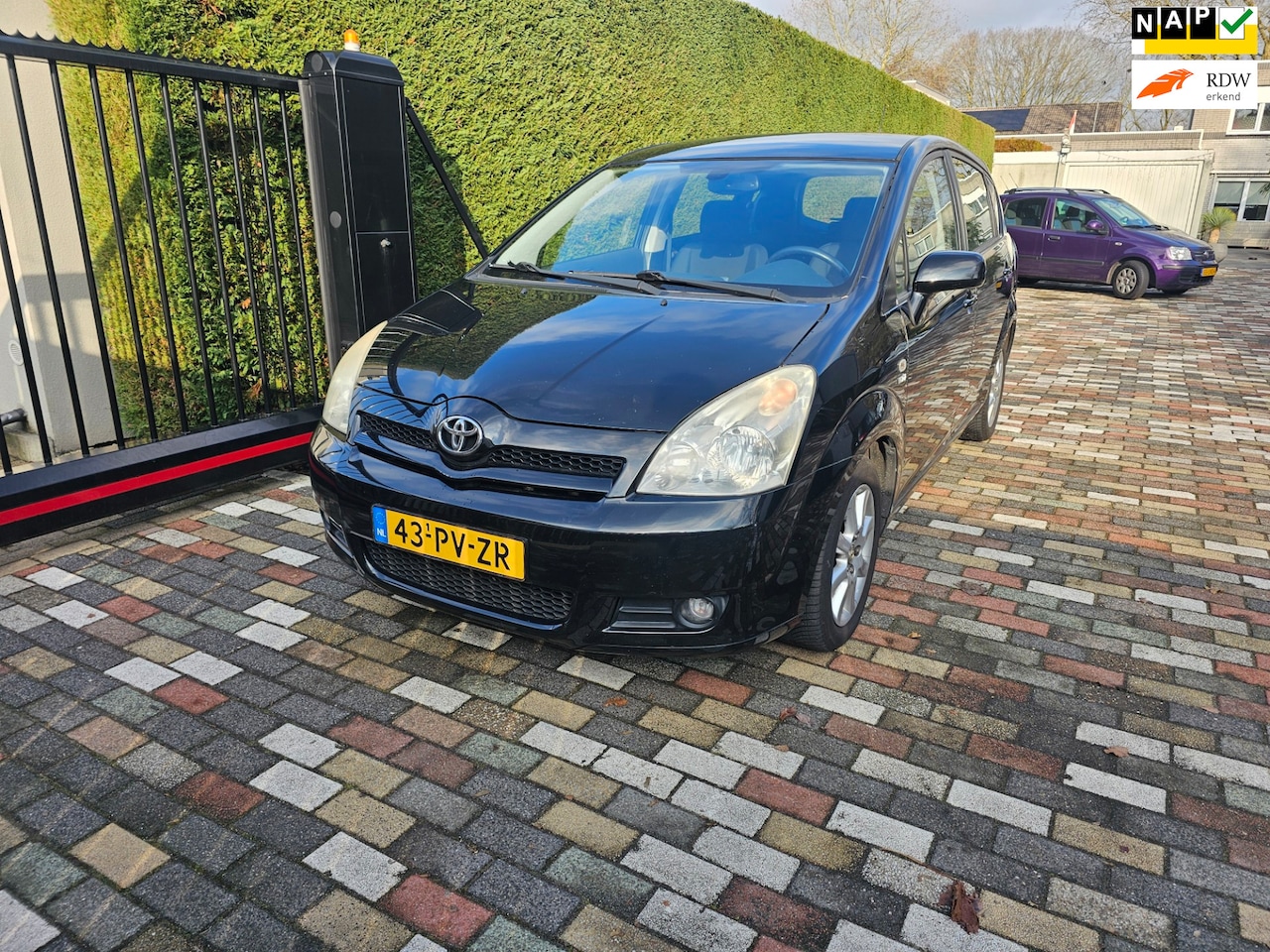 Toyota Corolla Verso - 1.8 VVT-i Sol 2005 Cruise Trekhaak - AutoWereld.nl