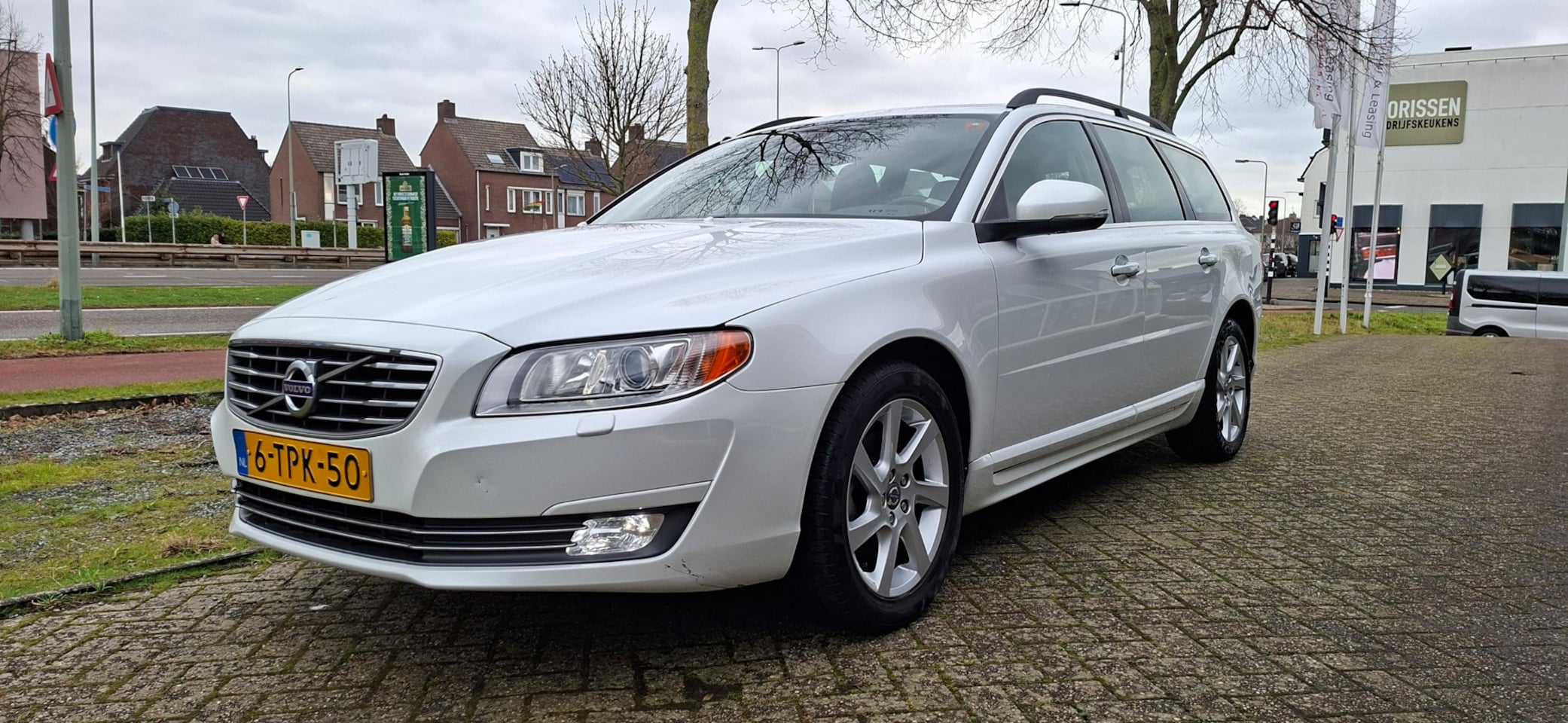 Volvo V70 - 1.6 T4 Nordic+ voll. onderhouden + vol opties! - AutoWereld.nl