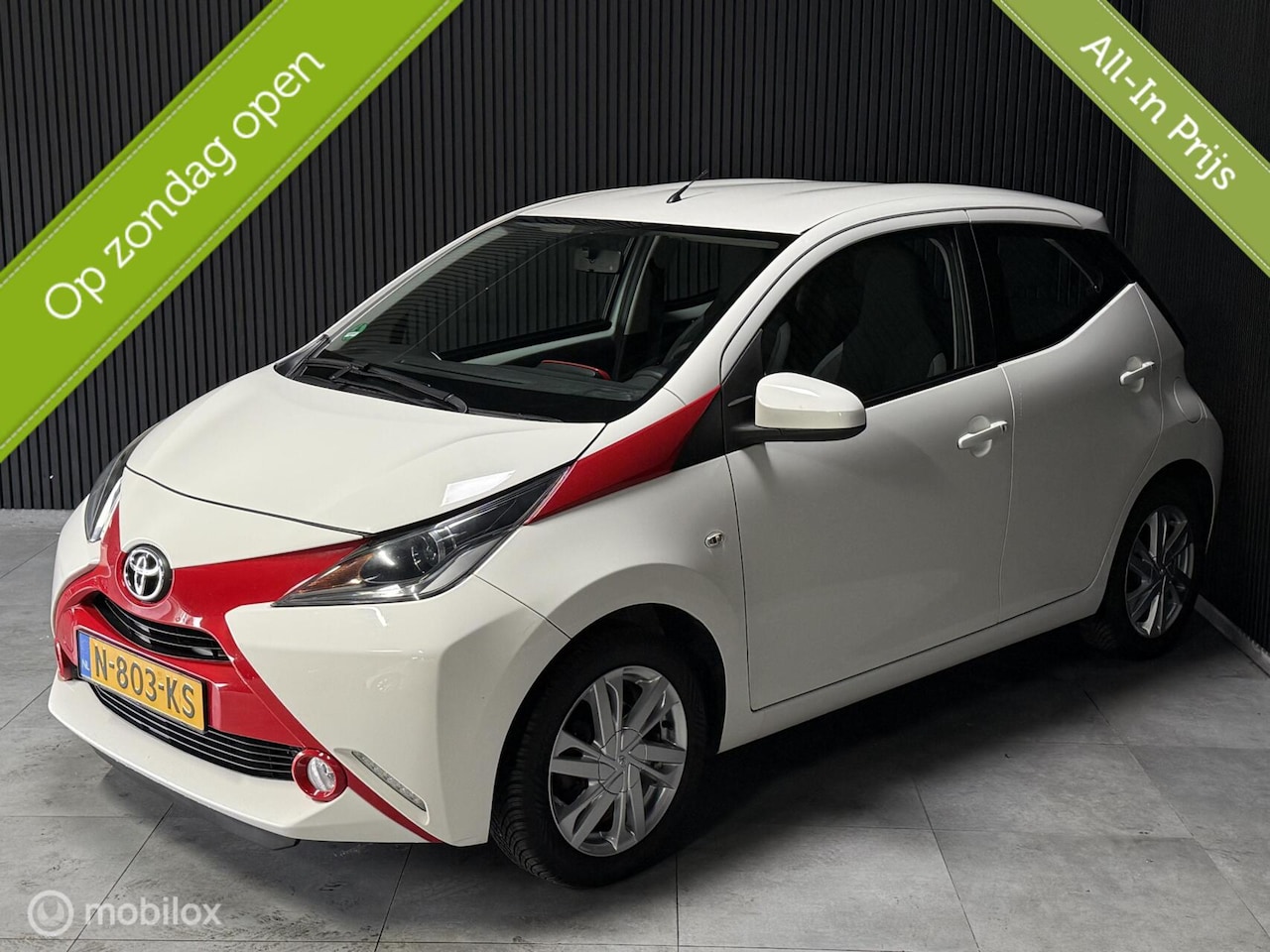 Toyota Aygo - 1.0 VVT-i x-wave - Navi - Dealer onderhouden - - AutoWereld.nl