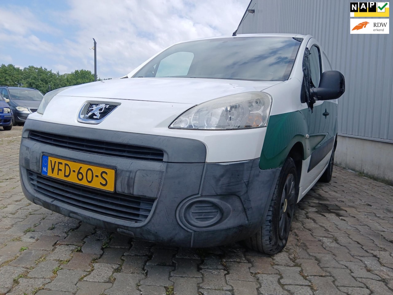 Peugeot Partner - 120 1.6-16V L1 XR - Navi - Schade - AutoWereld.nl