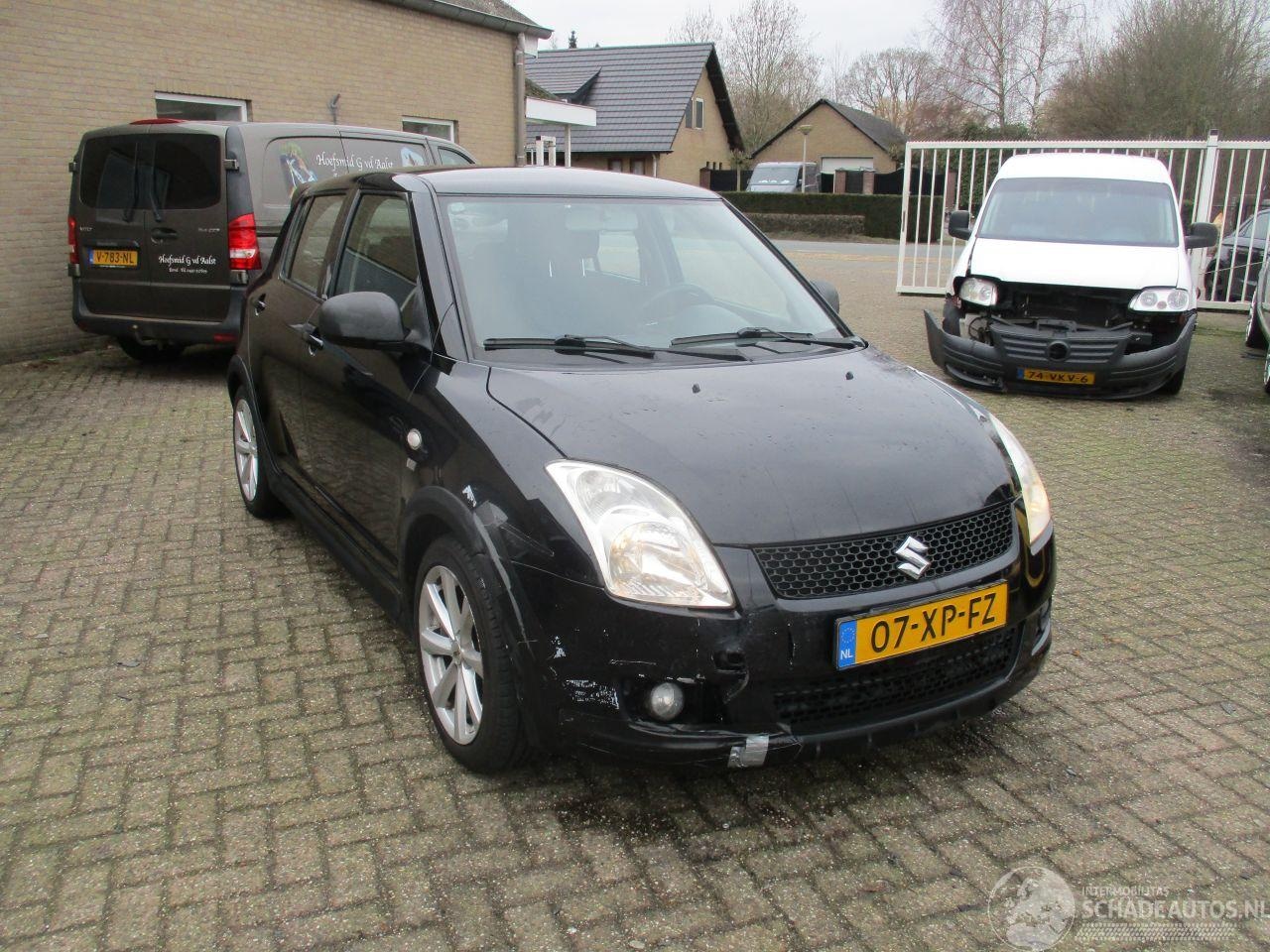 Suzuki Swift - 1.3 Shogun Airco - AutoWereld.nl