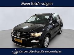 Volkswagen T-Roc - 1.0 TSI 115pk Style / Navigatie / Adaptive Cruise Control / Parkeersensoren