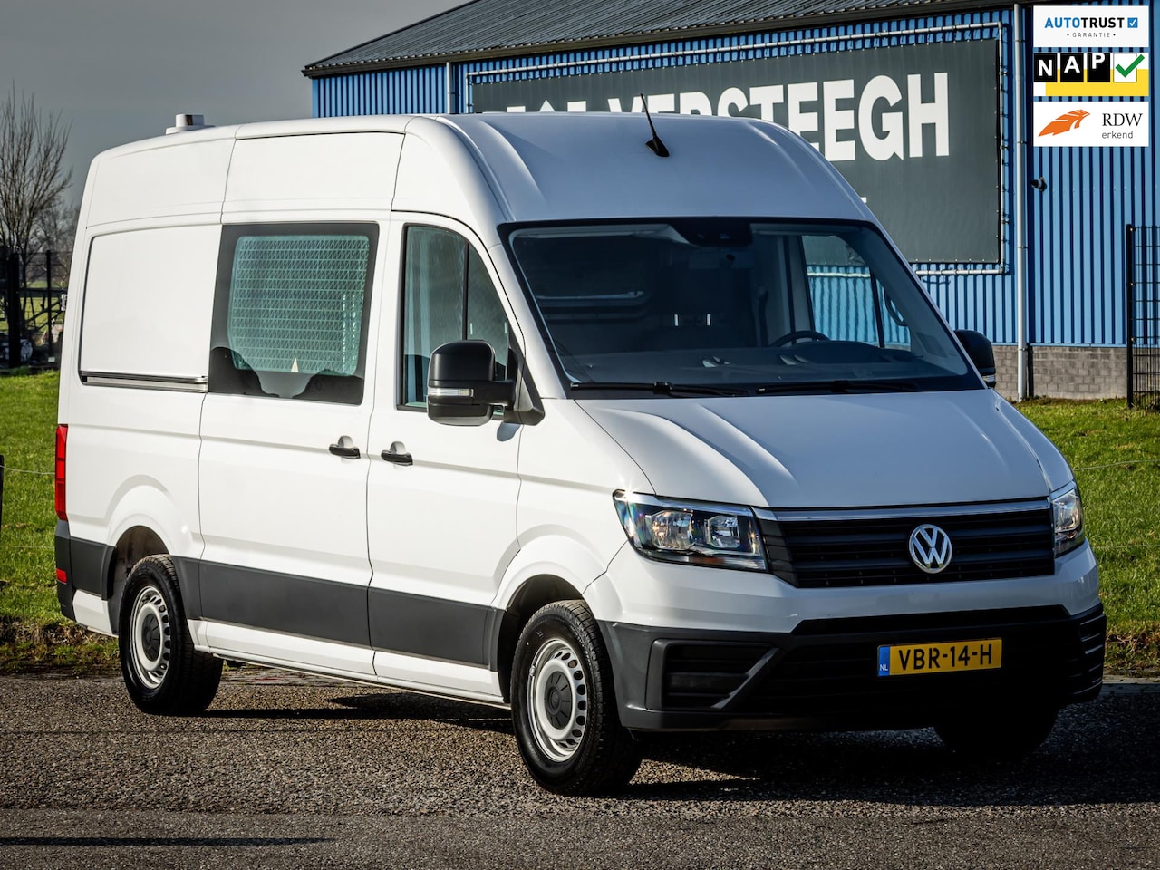 Volkswagen Crafter - 35 2.0 TDI L3H3 Trendline Trekhaak|Apple CarPlay|Cruise Control - AutoWereld.nl