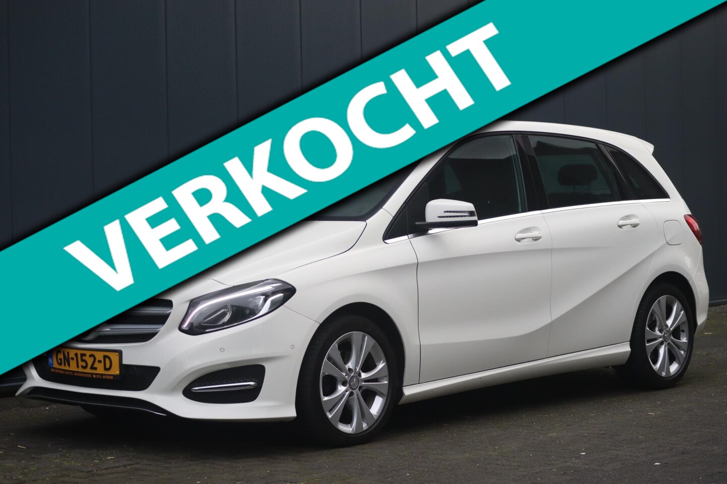 Mercedes-Benz B-klasse - 180 Ambition | PDC | Trekhaak | LED | org. NL - AutoWereld.nl