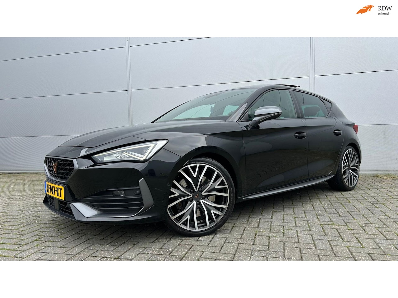 CUPRA Leon - 2.0 TFSI, 301 PK! Kanon! Apple Carplay - AutoWereld.nl