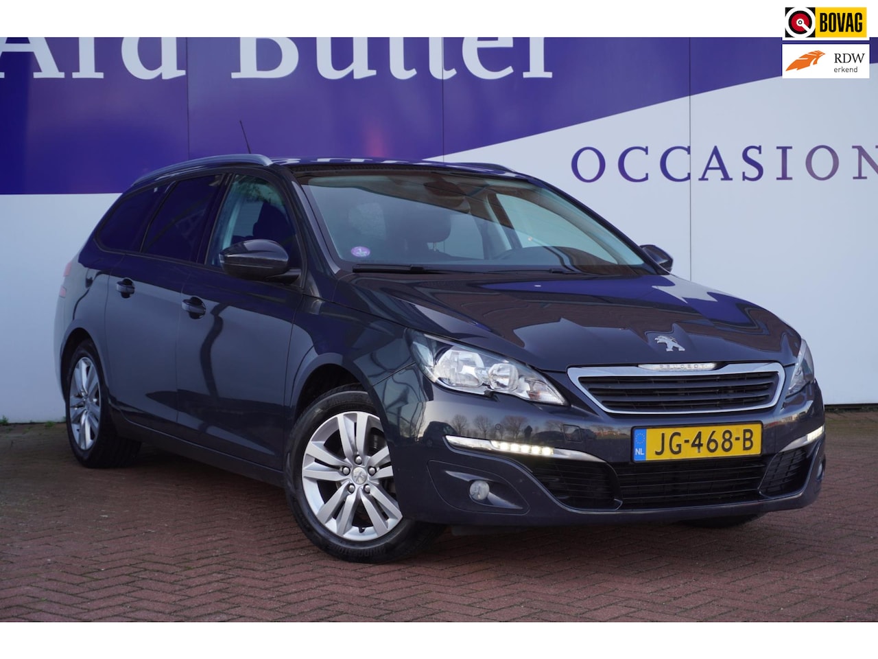 Peugeot 308 SW - 1.2 PureTech Blue Lease Executive / Panorama / Navi / ECC / PDC / DEALERONDH. / = MOTOR VE - AutoWereld.nl