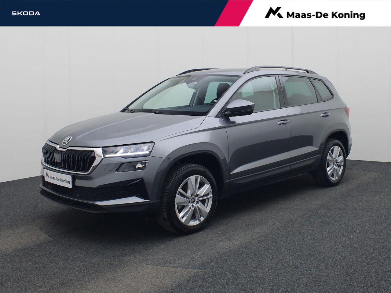 Skoda Karoq - 1.0TSI/115PK Selection · Navigatie · Apple/Android Car Play · Camera + Parkeersensoren · G - AutoWereld.nl