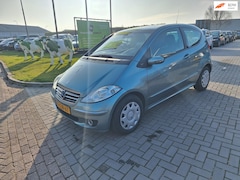 Mercedes-Benz A-klasse - 200 Classic / AUTOMAAT / APK t/m februari 2027