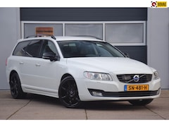 Volvo V70 - 2.0 T4 Inscription Edition Memory seats/Adaptive cruise/Trekhaak/