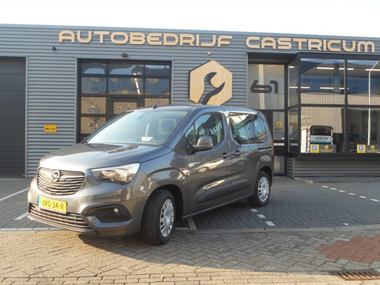 Opel Combo Tour - 1.2 T. L1H1 Edition - AutoWereld.nl