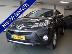 Toyota RAV4 - 2.0 Dynamic 4WD Navigatie, Achteruitrijcamera, Clima controle, Cruise controle, Elek ramen