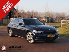 BMW 3-serie Touring - 318i Business Edition | Camera | Trekhaak | Sfeerverlichting | Apple Carplay | Automaat |