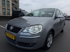 Volkswagen Polo - 1.4-16V Optive Airco Cruise PDC Navi Nette Auto