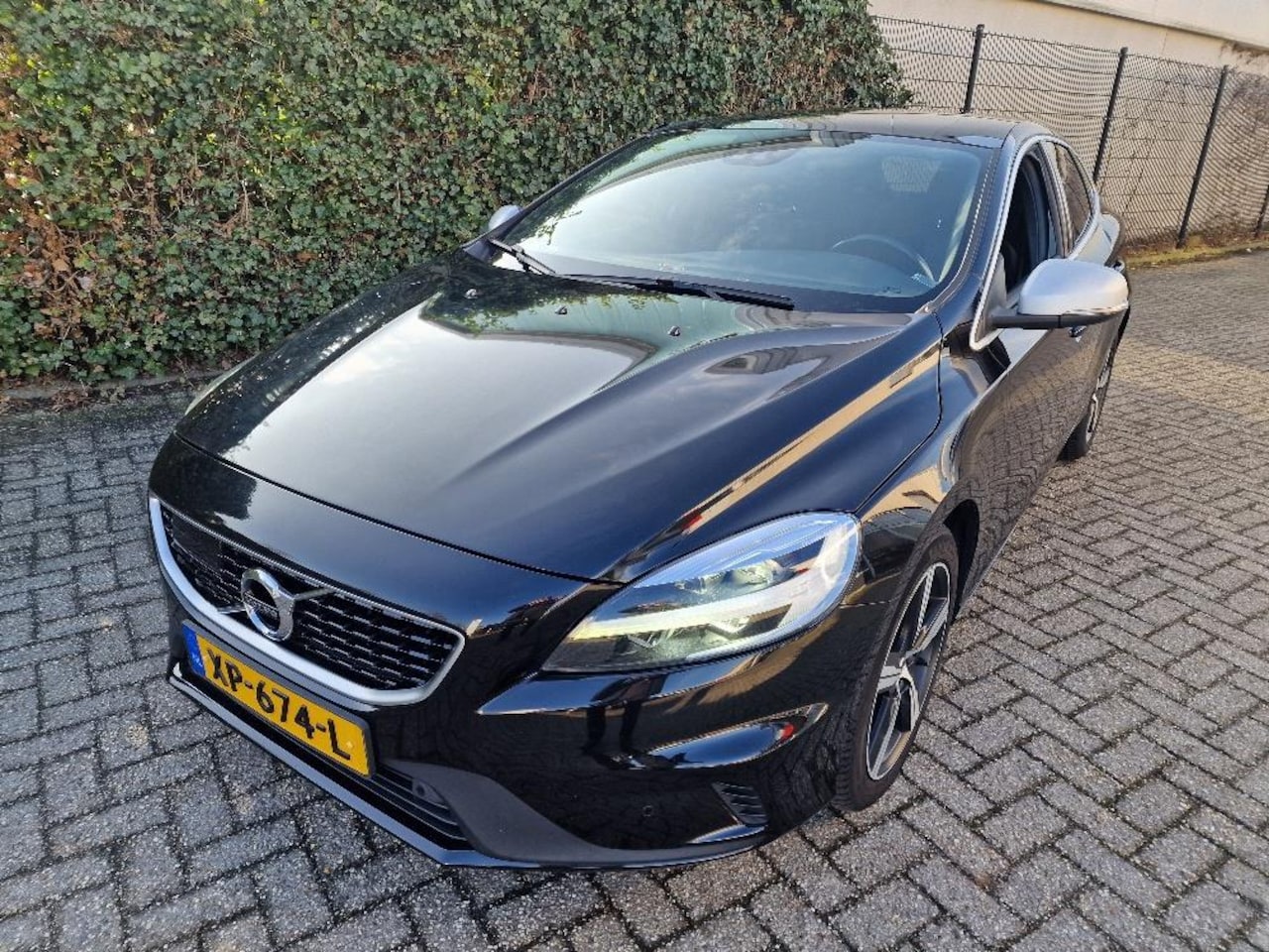 Volvo V40 - 1.5 T3 Polar+ Sport | Panodak | Auromaat - AutoWereld.nl