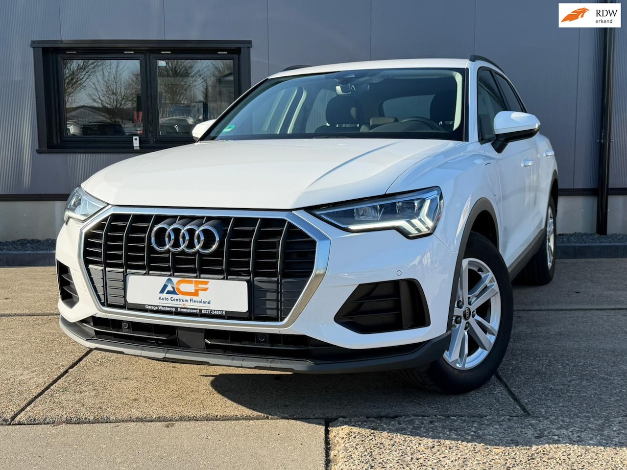 Audi Q3 - 45 TFSI e S edition / LED / TREKHAAK / NAVI / luxe stoelen enz.. - AutoWereld.nl