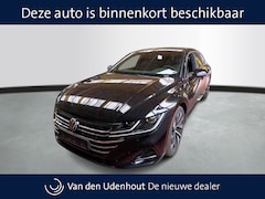 Volkswagen Arteon Shooting Brake - 1.4 TSI eHybrid 218pk PHEV R-Line Business / Panoramadak / Trekhaak / Travel Assist / Word