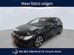 Volkswagen Golf - 1.5 TSI 130pk R-Line / Navigatie / Sfeerverlichting / Parkeersensoren