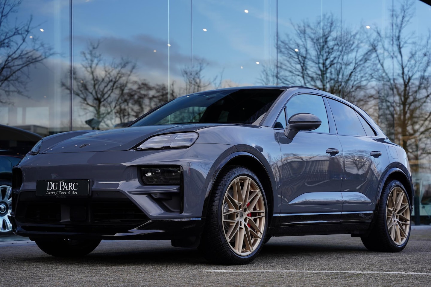 Porsche Macan - Turbo 100 kWh / Passenger Display / Panoramadak / 2 D.Km - AutoWereld.nl