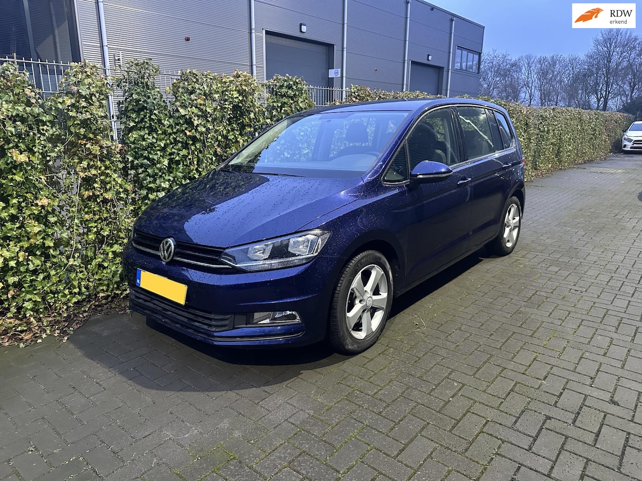 Volkswagen Touran - 1.4 TSI Highline MFS/PDC/CLIMA - AutoWereld.nl