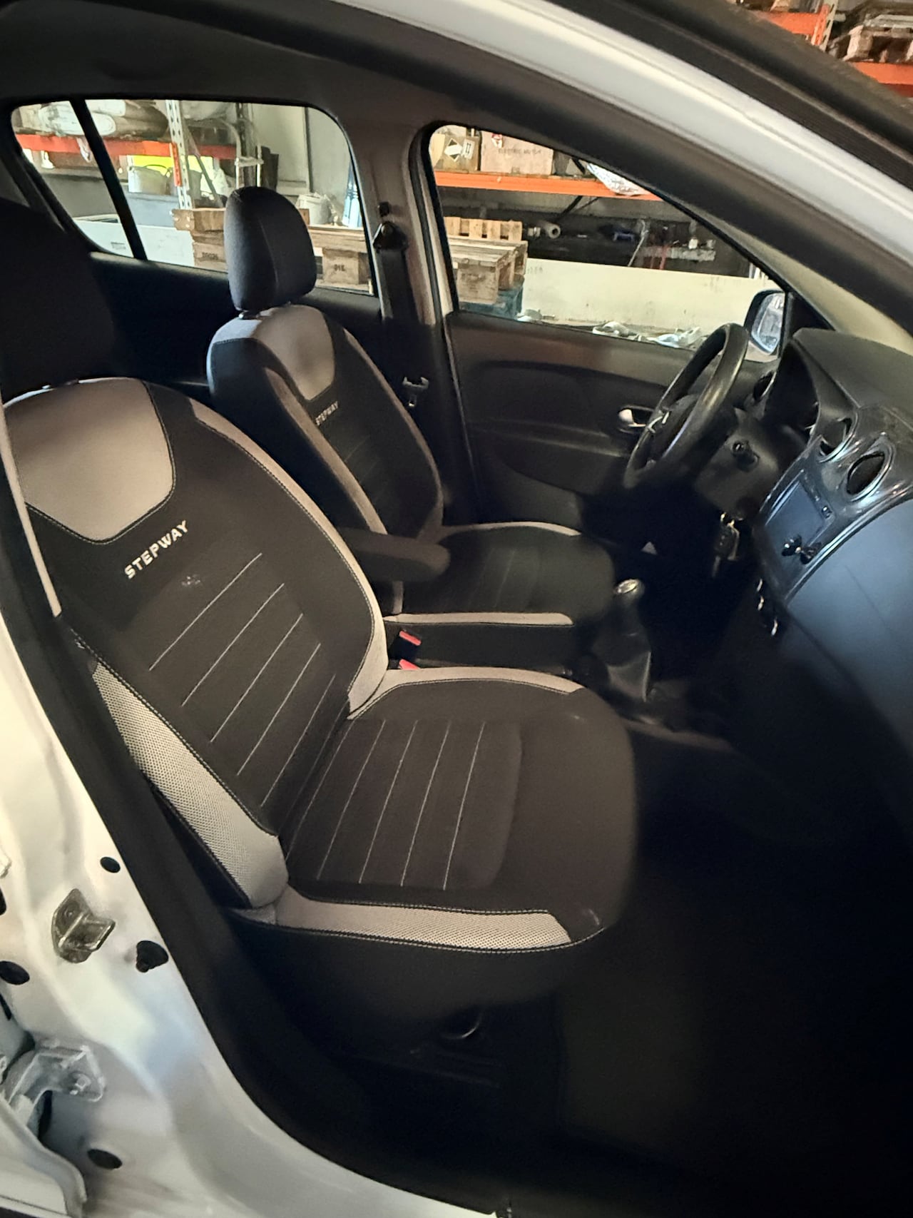 Dacia Sandero - 0.9 TCe SL Stepway - AutoWereld.nl