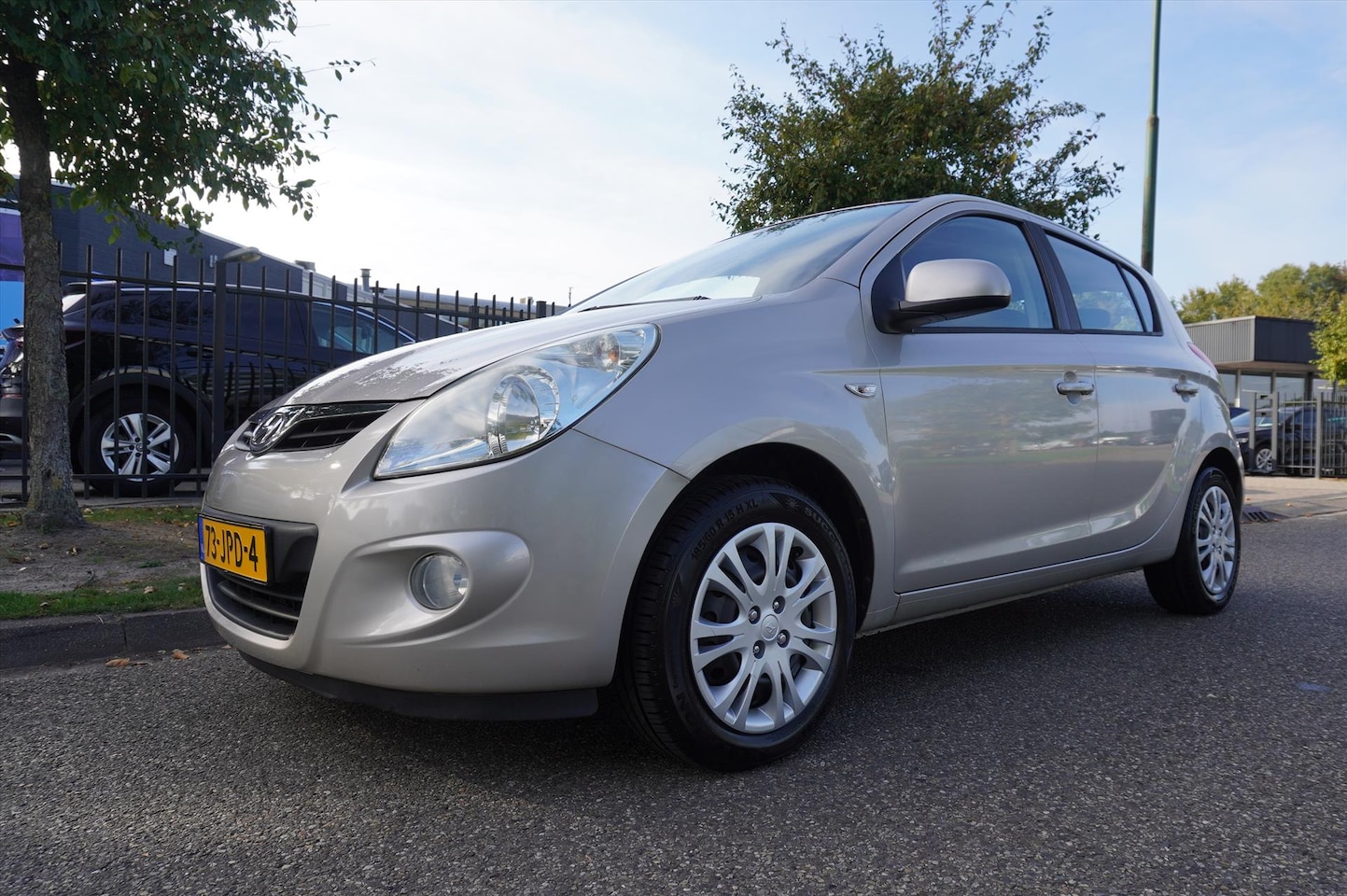 Hyundai i20 - 1.4I AUTOMAAT Dynamic AIRCO - AutoWereld.nl