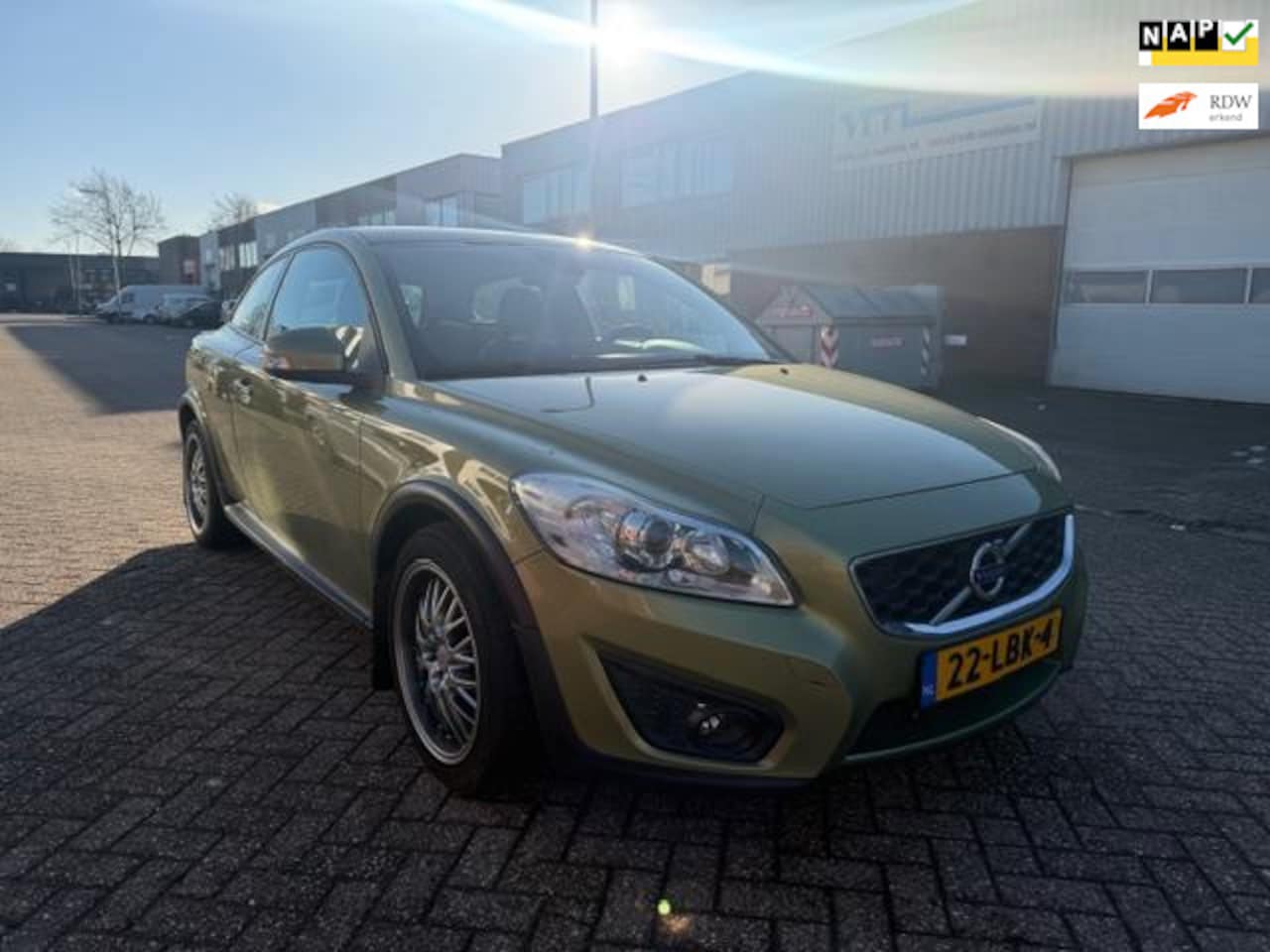 Volvo C30 - 2.0 Momentum 2.0 Momentum - AutoWereld.nl