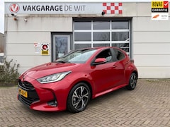 Toyota Yaris - 1.5 Hybrid 115 Business Plus