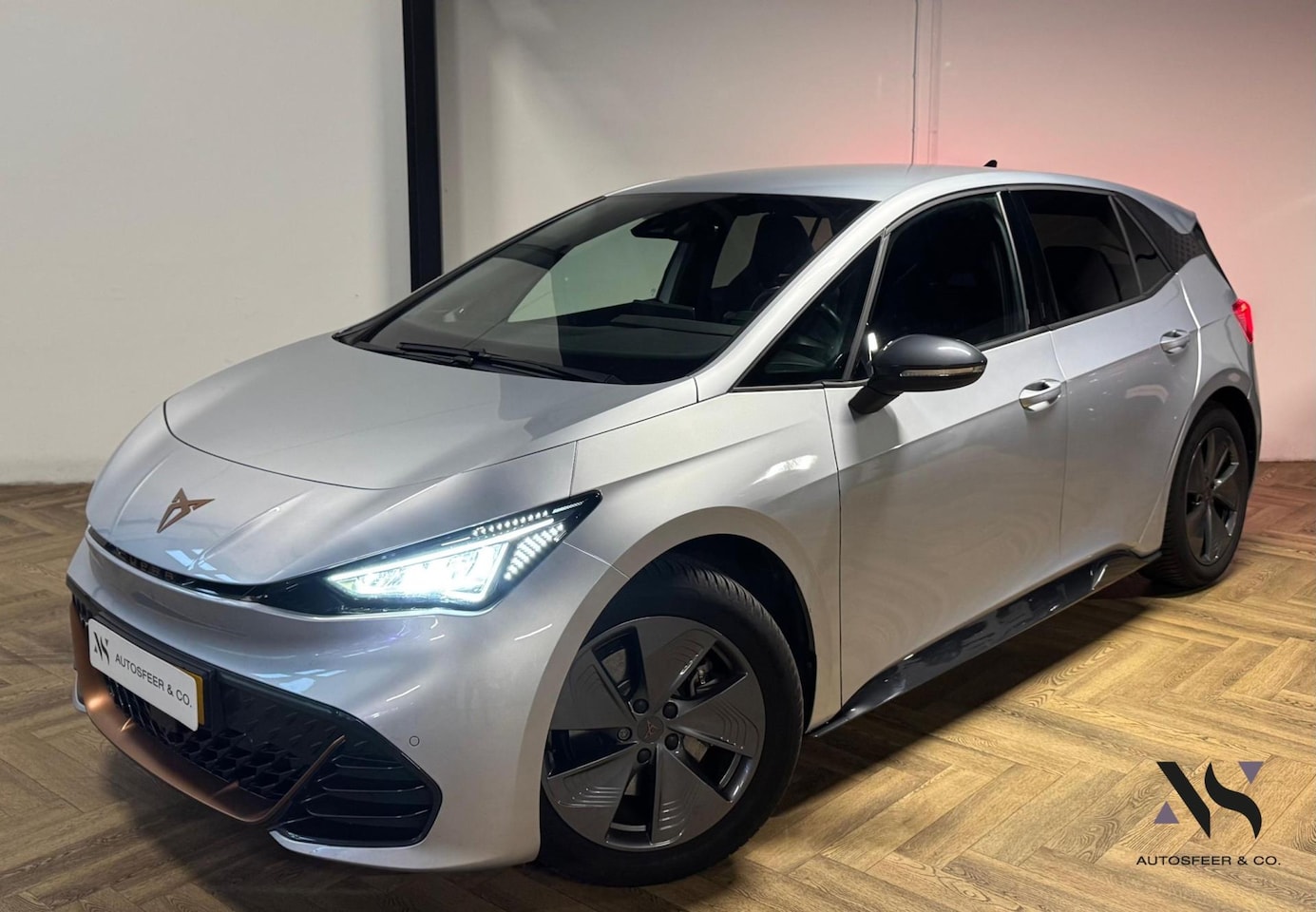 CUPRA Born - Business 62 kWh KEYLESS CAM - AutoWereld.nl