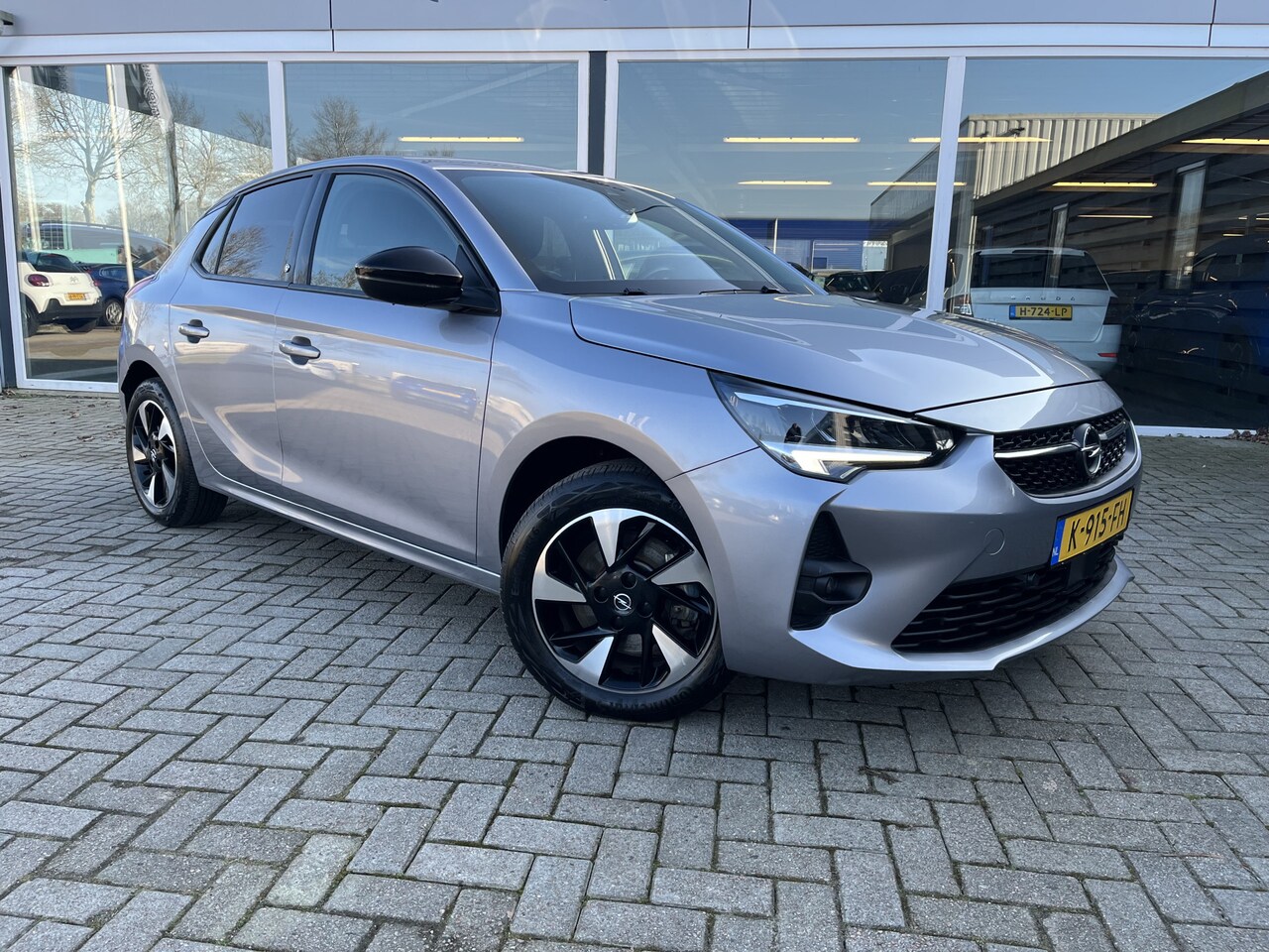 Opel Corsa-e - GS Line 50 kWh/Leder/Carplay/Clima - AutoWereld.nl