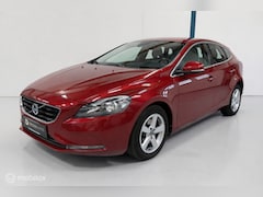 Volvo V40 - 2.0 T2 Momentum LEER / NAVI