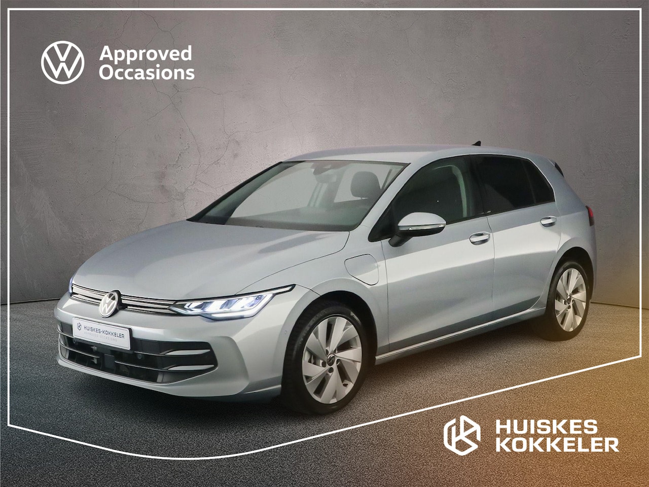 Volkswagen Golf - Life Edition 1.5 TSI eHybrid 204pk DSG Automaat Adaptive cruise control, Achteruitrijcamer - AutoWereld.nl