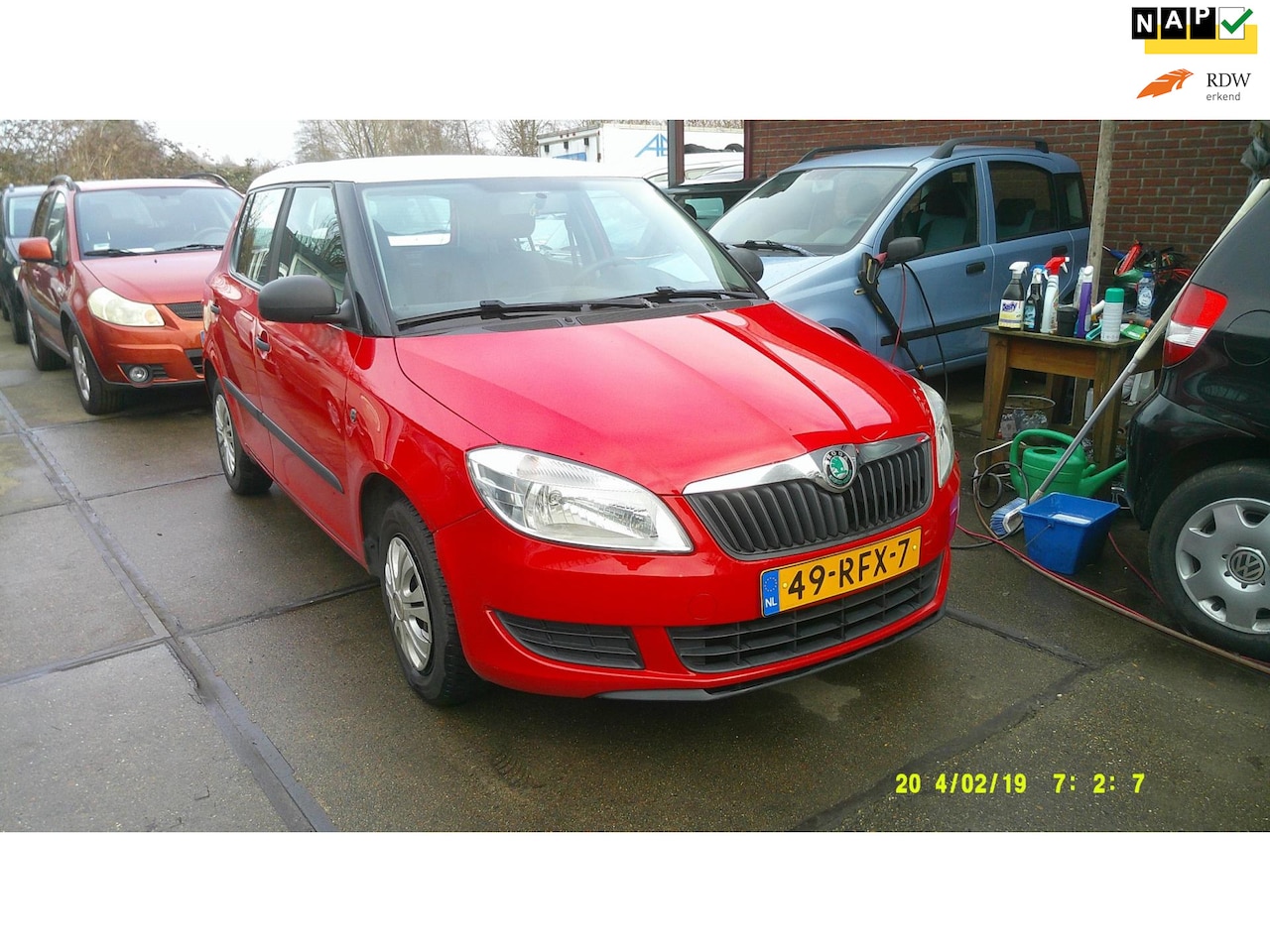 Skoda Fabia - 1.2-12V Go 5drs airco elek pak nap apk - AutoWereld.nl