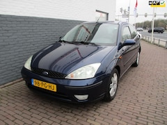 Ford Focus - 1.6-16V Futura