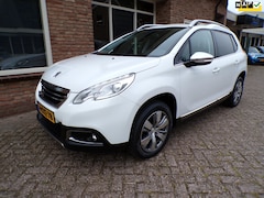 Peugeot 2008 - 1.2 VTi Allure