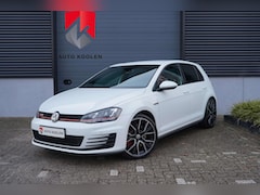 Volkswagen Golf - 2.0 TSI GTI Performance