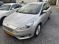Ford Focus - 1.0 Titanium NAVIGATIE