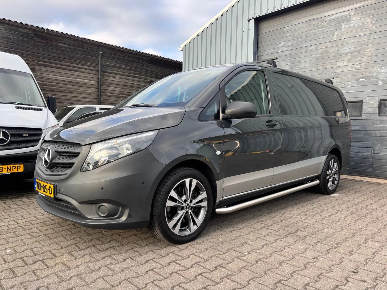 Mercedes-Benz Vito - 119 CDI L3 AppleCarplay Airco Trekhaak Camera Stoelverwarming!! - AutoWereld.nl