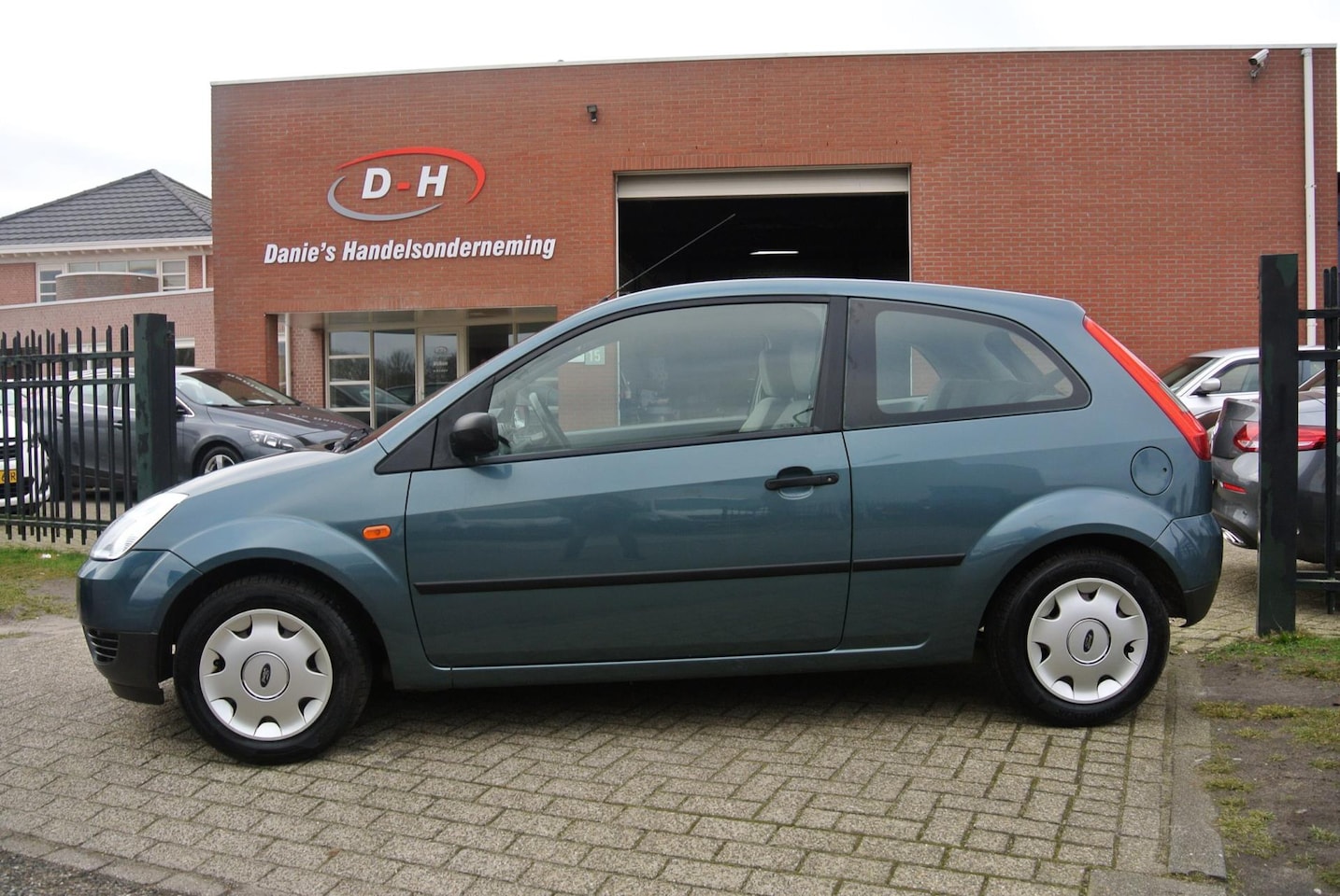 Ford Fiesta - 1.3 Core apk 18-11-2026 inruil mogelijk nap - AutoWereld.nl