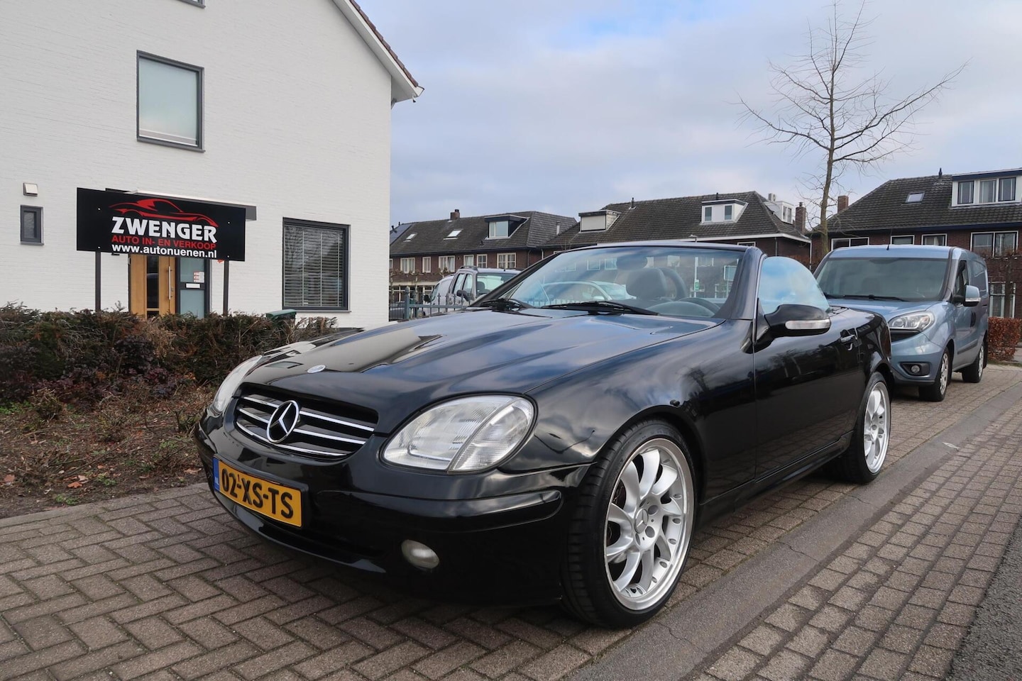 Mercedes-Benz SLK-klasse - 230 K. Aut FACELIFT|AIRCO|CRUISECONTROL|STOELVERWARMING|LEDER|18INCH|GOED ONDERHOUDEN - AutoWereld.nl