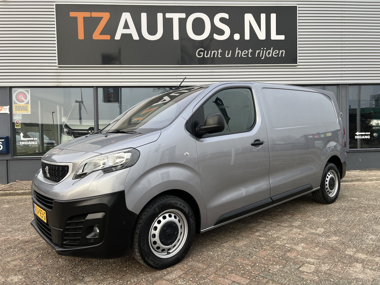 Peugeot Expert - 2.0 BlueHDI 120 L2 Grip - AutoWereld.nl