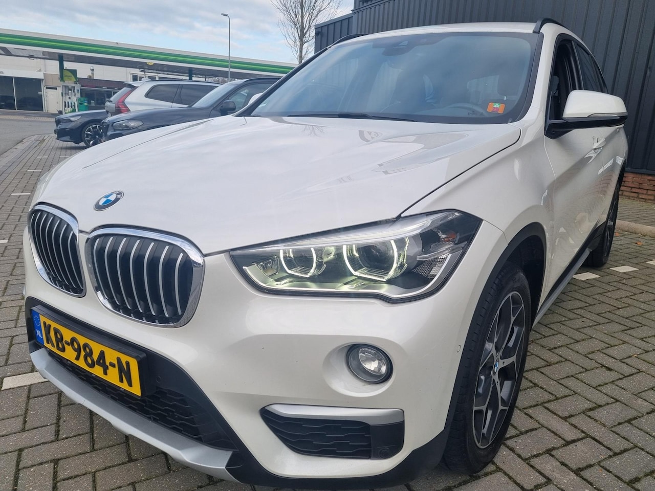 BMW X1 - SDrive20i Centennial High Executive Sportleder HeadUp - AutoWereld.nl