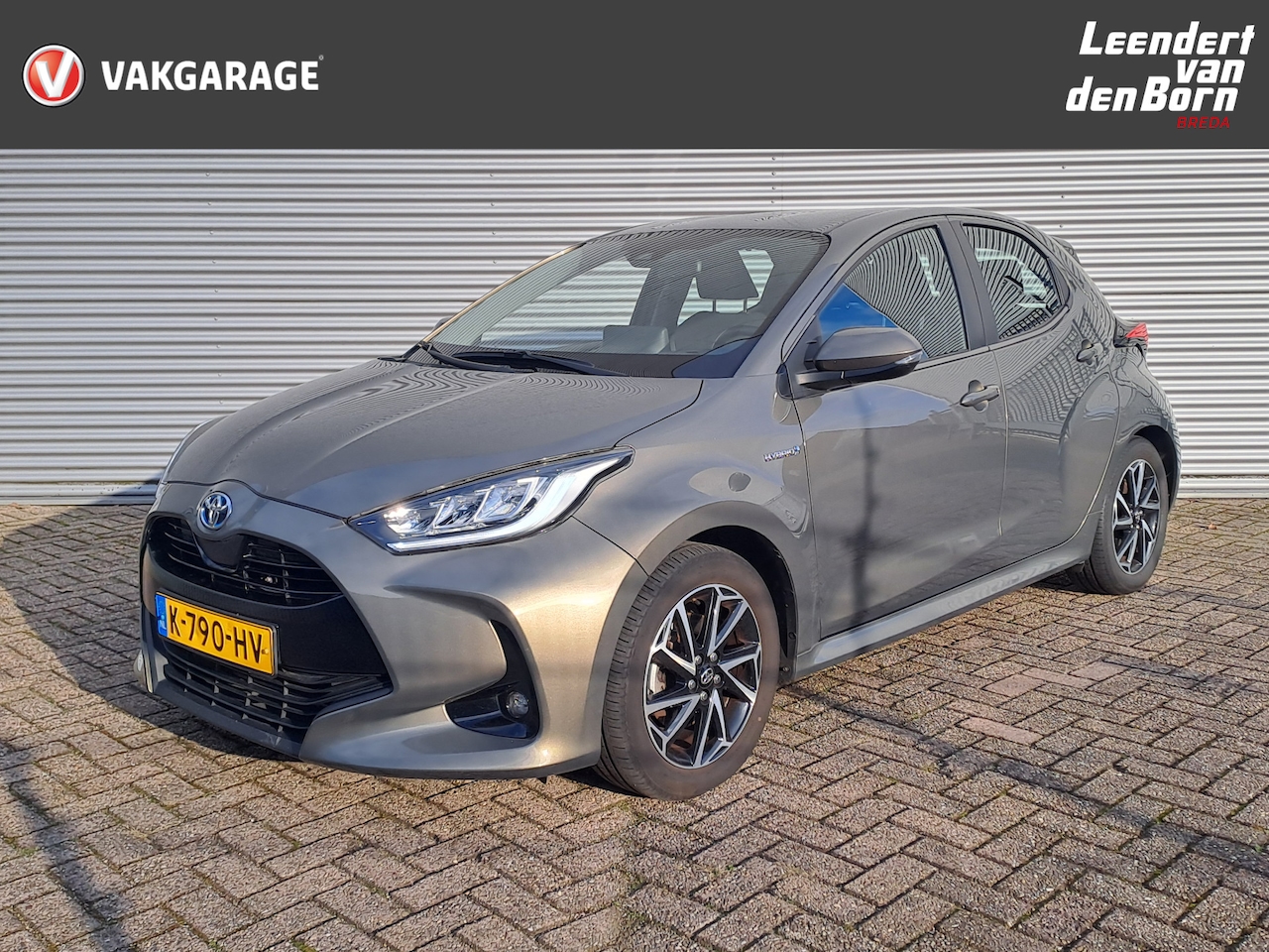 Toyota Yaris - 1.5 Hybrid Dynamic | Automaat | Trekhaak | Apple Carplay/Android Auto | ECC - AutoWereld.nl