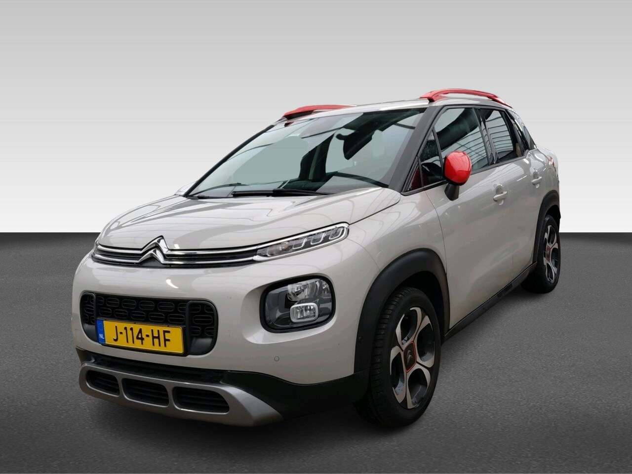 Citroën C3 Aircross - 1.2 PureTech 110pk Shine | NAVI | AUR CAMERA | CARPLAY | CRUISE - AutoWereld.nl
