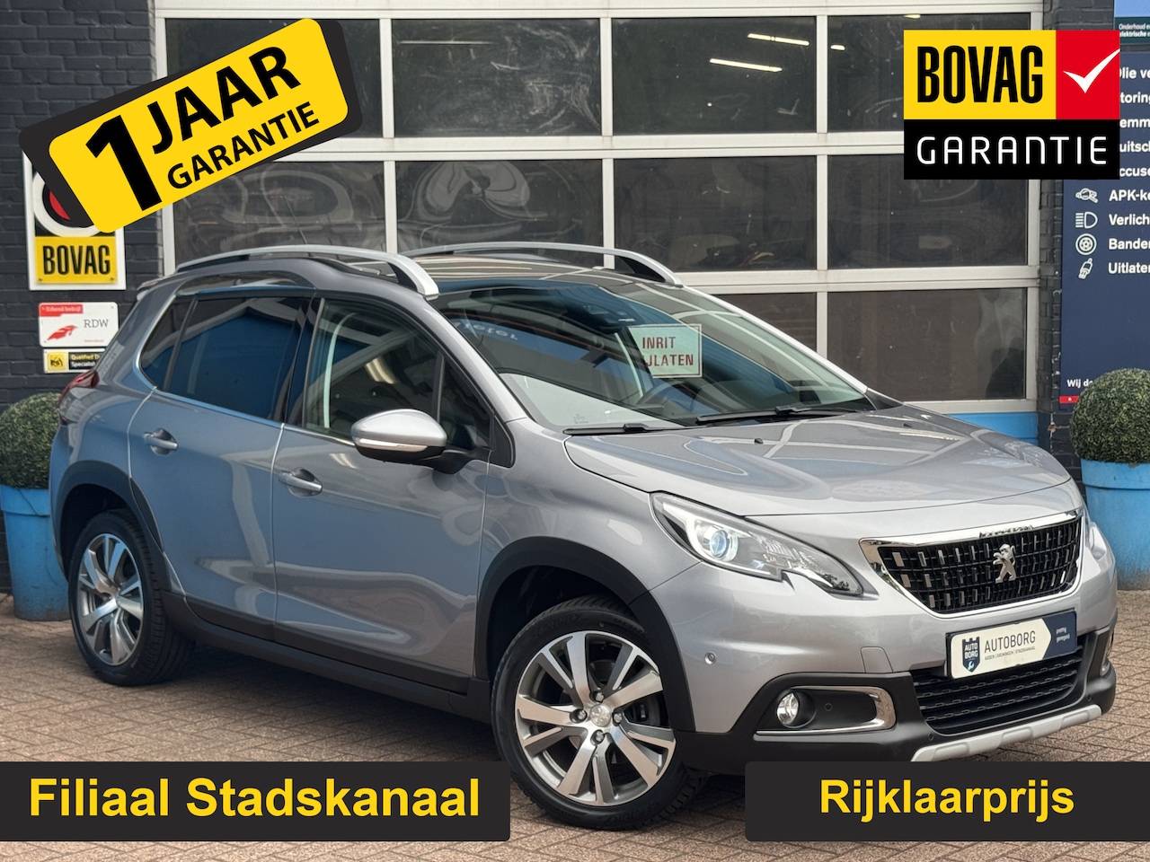 Peugeot 2008 - 1.2 PureTech Blue Lease Allure GRATIS Afleverpakket! | Stoelverwarming | Panoramadak | - AutoWereld.nl