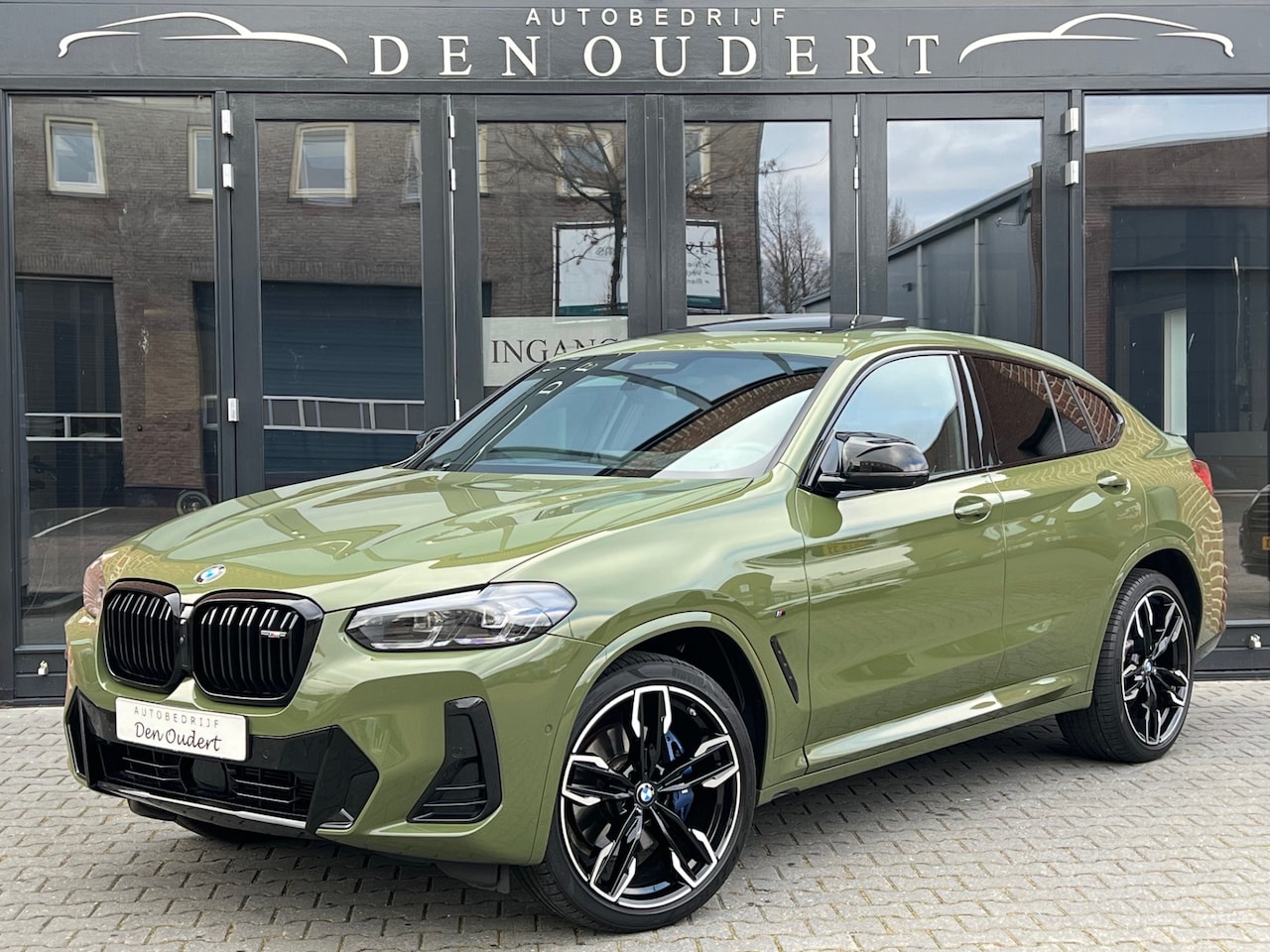 BMW X4 - M40i High Executive INDIVIDUAL PANO/CARPLAY/21INCH FACELIFT - AutoWereld.nl