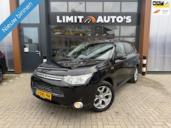Mitsubishi Outlander - 2.0 PHEV instyle Aut/Schuifdak/Climate/Camera/Leder/Cruise/Navi/Nap/Apk