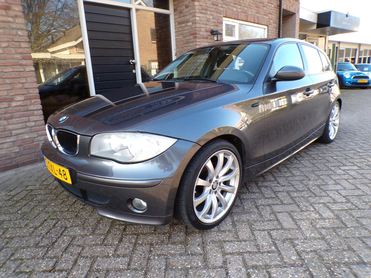 BMW 1-serie - 120i 120i - AutoWereld.nl