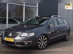 Volkswagen Passat Variant - 2.0 TDI Highline | Automaat | Dak | NAP + APK 1-2027