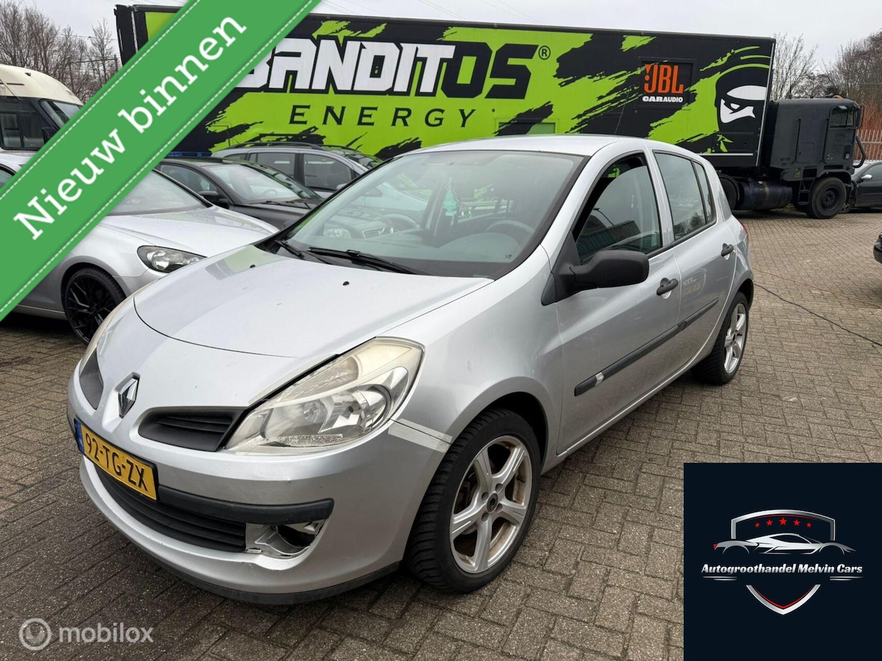 Renault Clio - 1.2-16V Dynamique Airco EXPORTPRIJS - AutoWereld.nl