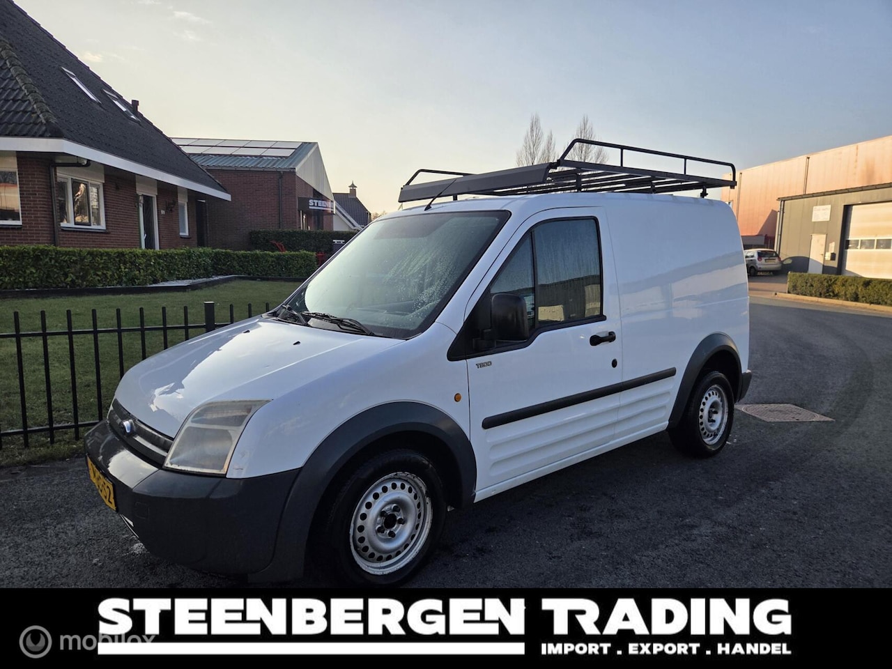 Ford Transit Connect - 1.8 TDCi AIRCO/NIEUWE APK/INRUILKOOPJE - AutoWereld.nl